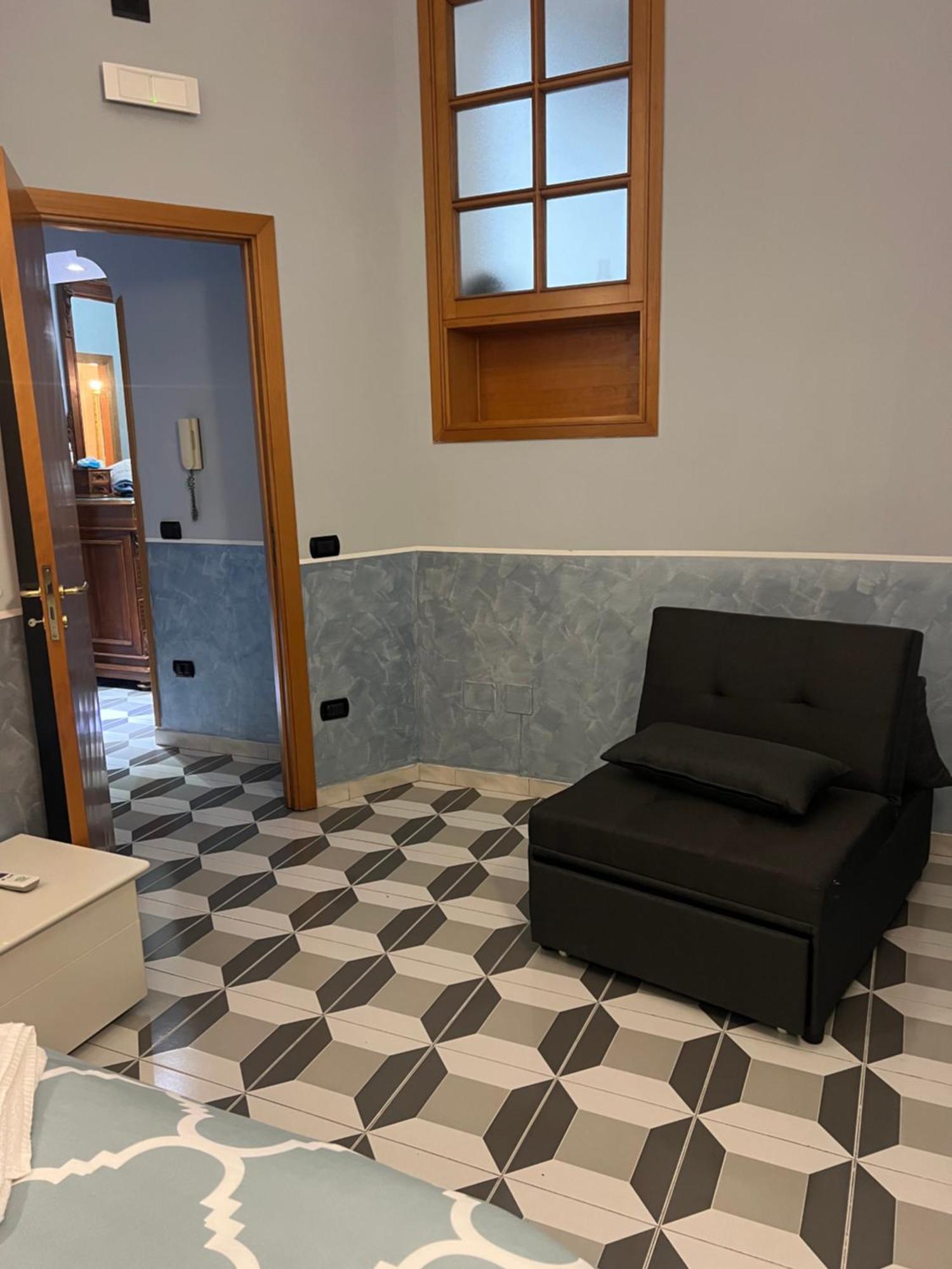 Bell'E Buono Vicino Aeroporto Di Capodichino Villa Naples Exterior photo